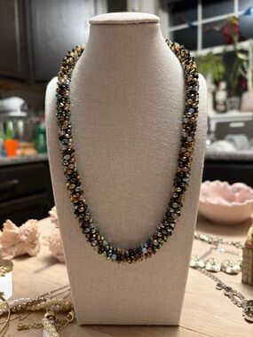 JOE FRESH | Handcrafted Multi-Tone Beaded Necklace